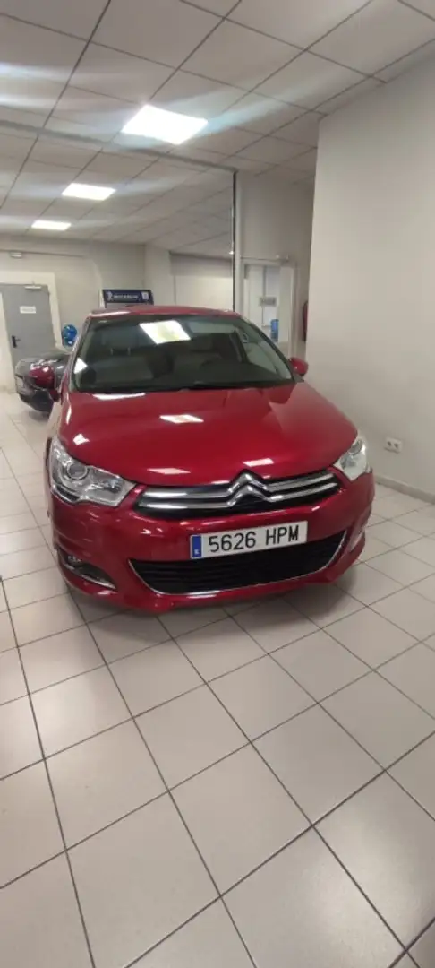Citroen C4 1.6e-HDi Exclusive CMP 115 Rojo - 2