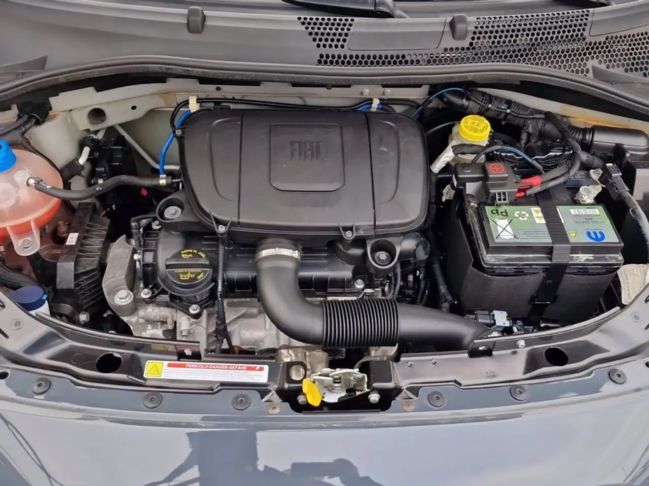 Fiat 500C 1.0 hybrid sport 70cv 10