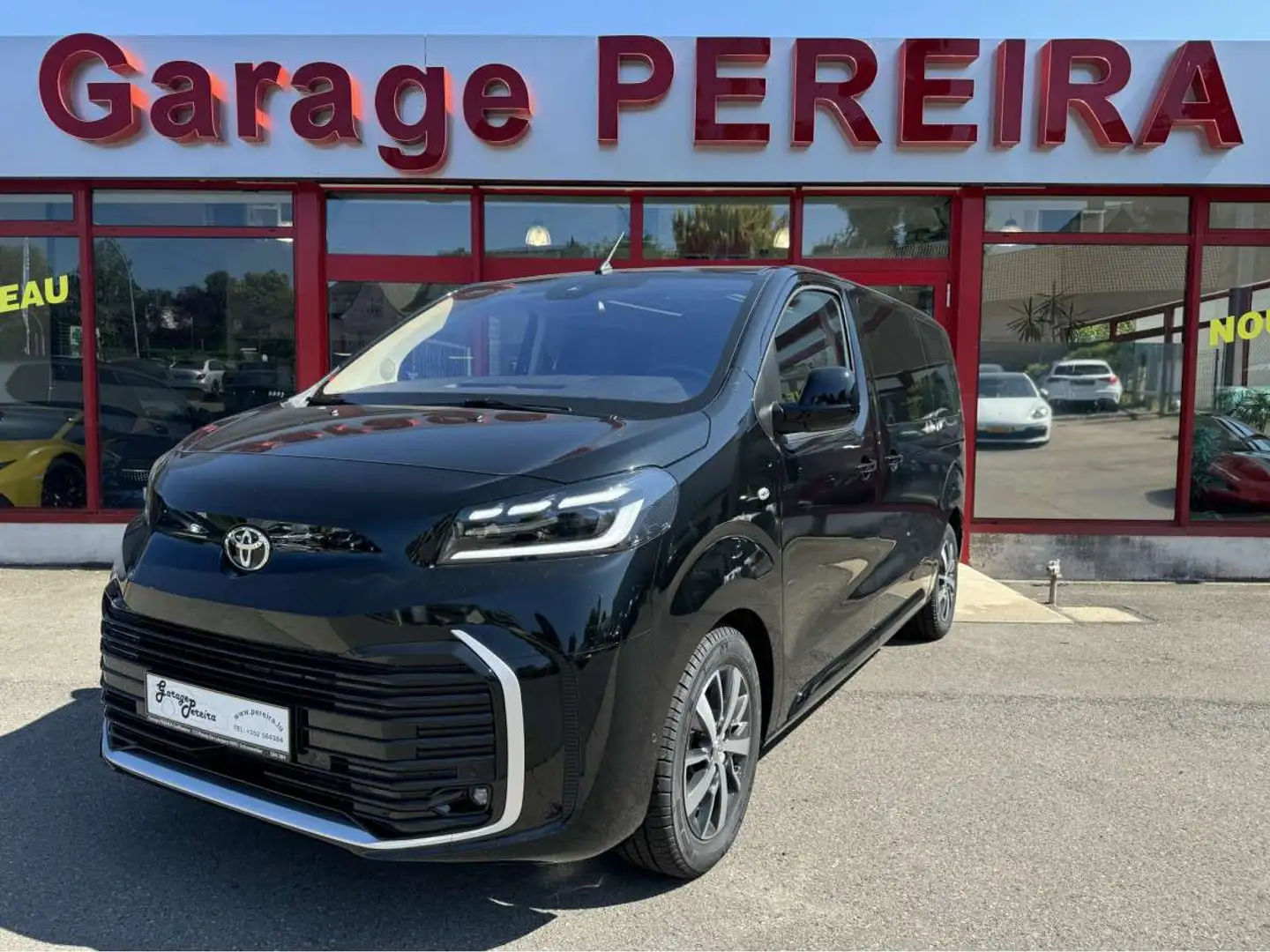 Toyota Proace VERSO L1 7 SITZE VIP LOUNE PANO CUIR NAVI Zwart - 2