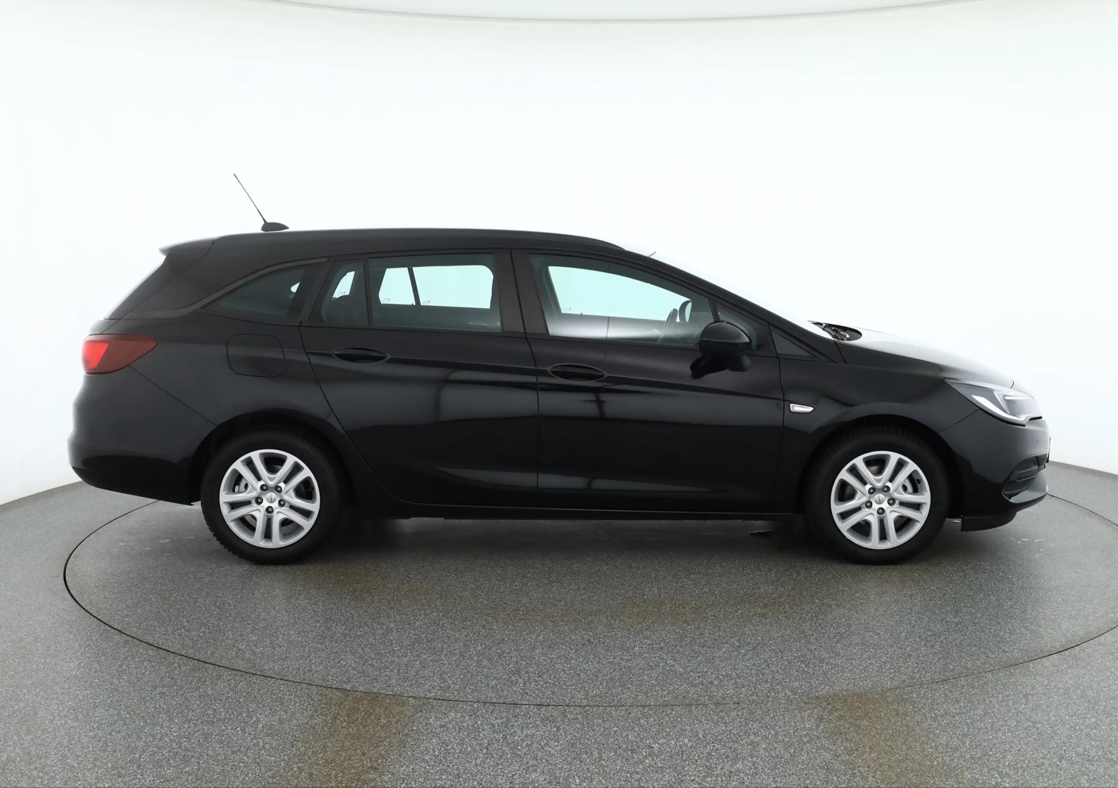 Opel Astra K ST 1.5 CDTI Edition LED Navi Sitzheizung — photo 6