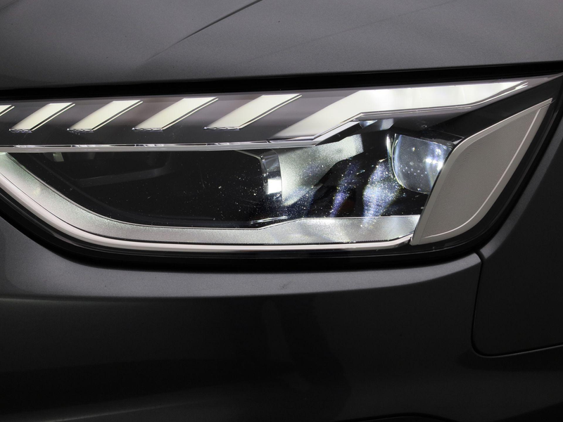 Audi A4 Avant 40 TFSI quattro S edition | LEDER | NAVIGATI — photo 14