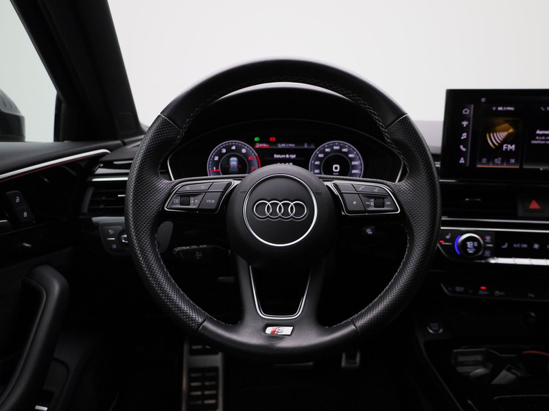 Audi A4 Avant 40 TFSI quattro S edition | LEDER | NAVIGATI — photo 7