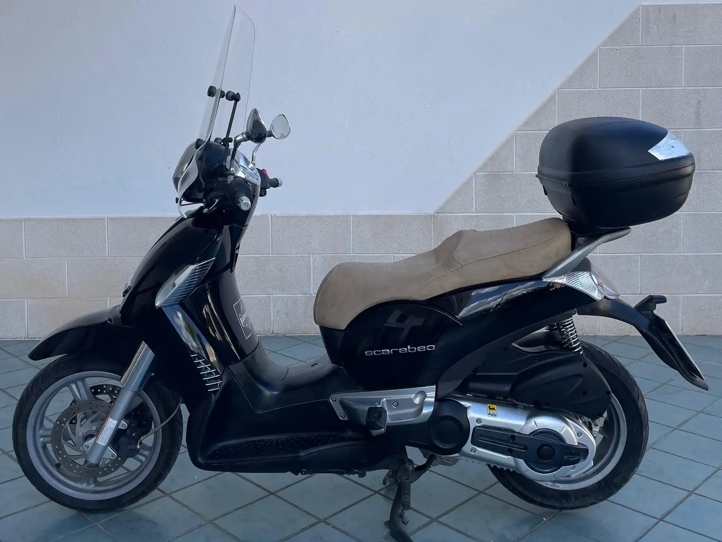 Aprilia Scarabeo 500 light Negro - 1