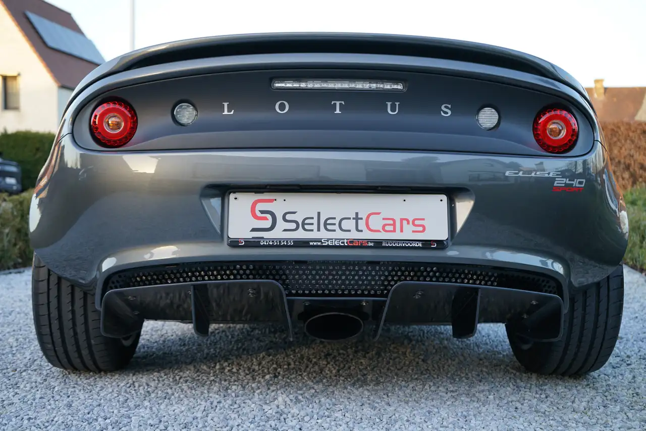 Lotus Elise 2022
