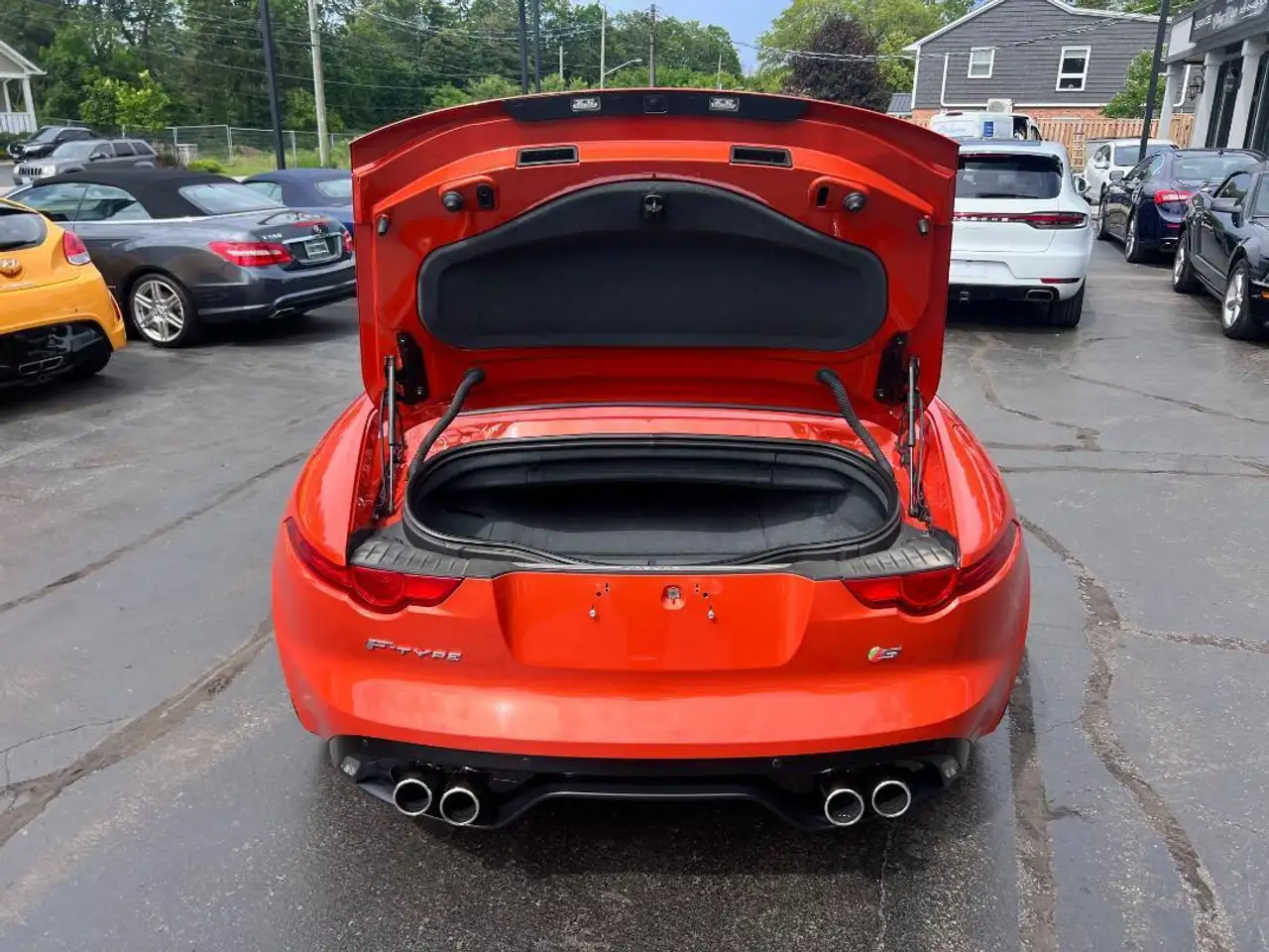 Jaguar F-Type снимка Jaguar F-Type