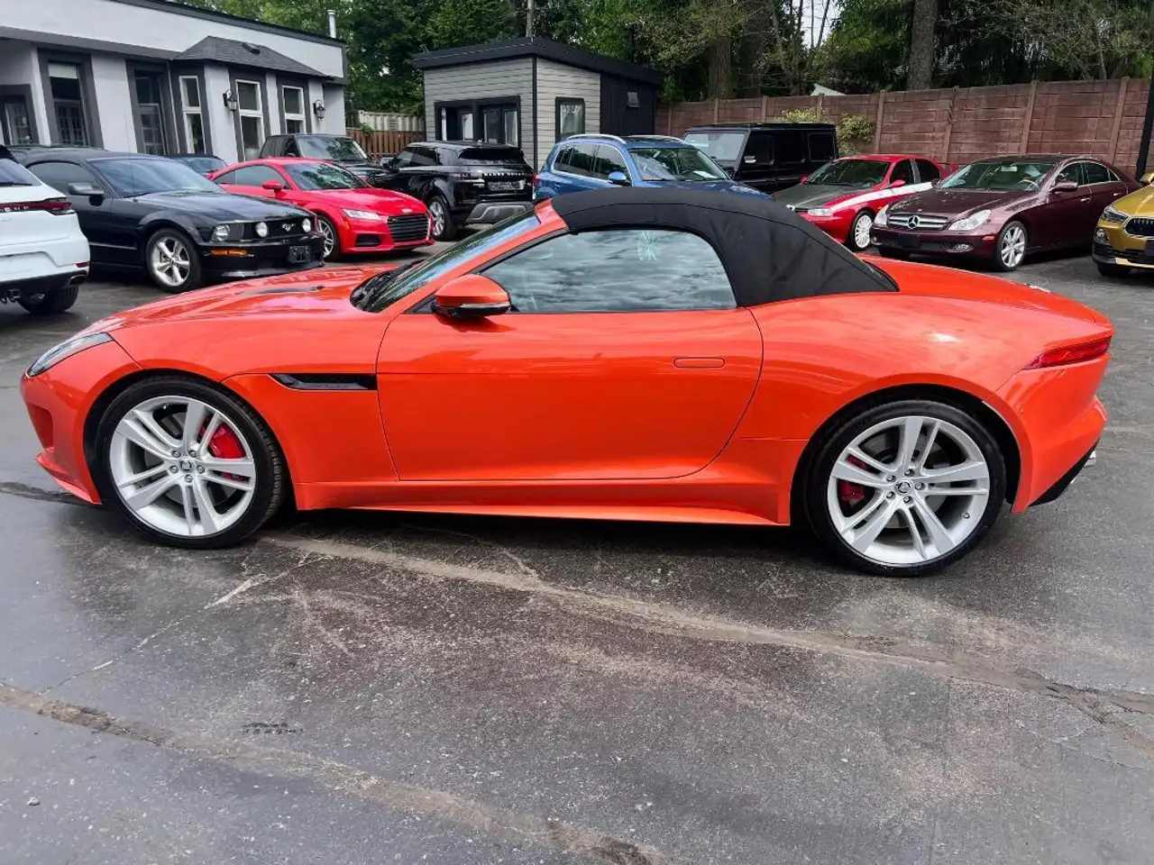 Jaguar F-Type снимка Jaguar F-Type