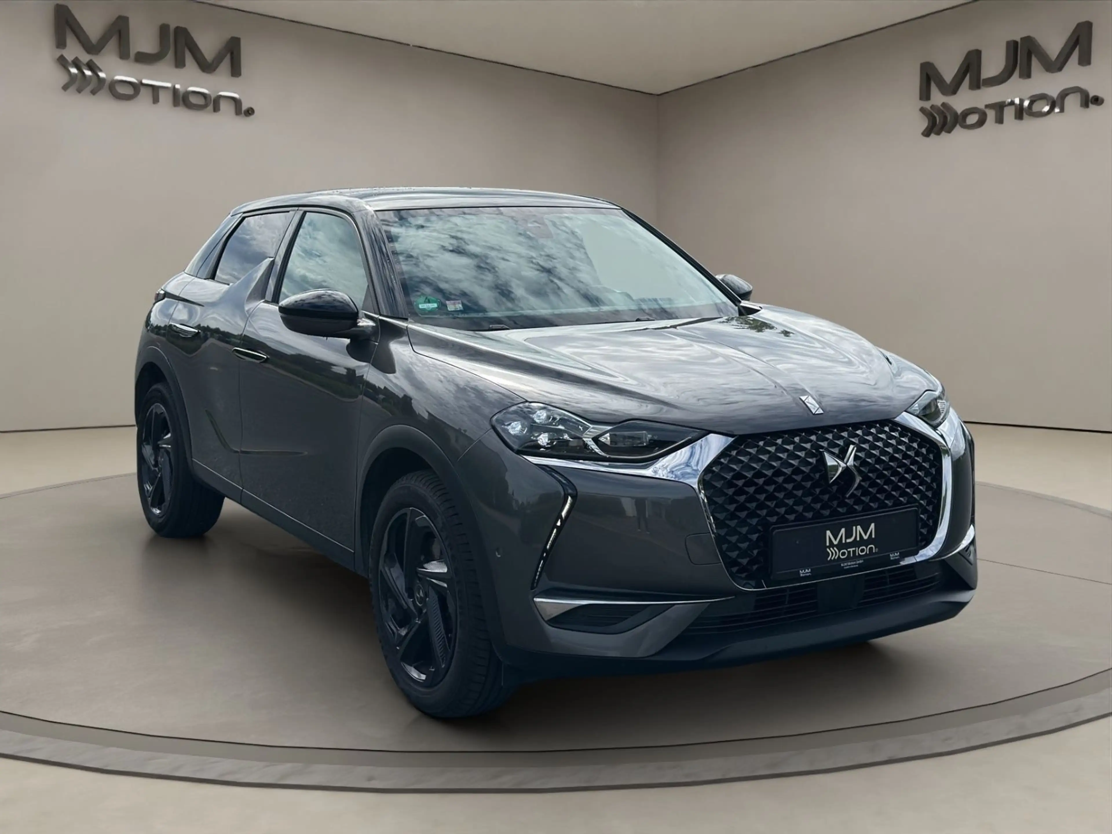 DS Automobiles DS 3 Crossback So Chic Kamera LEDER LED