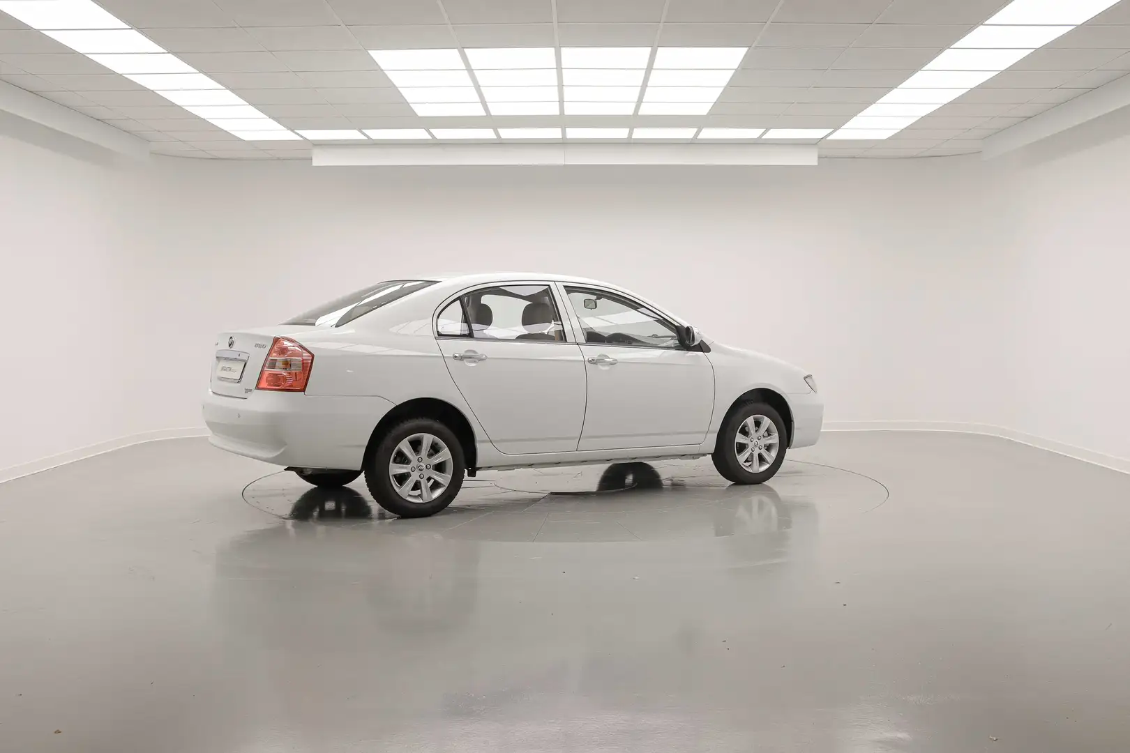 Lifan Solano (620) 620 Blanc - 2