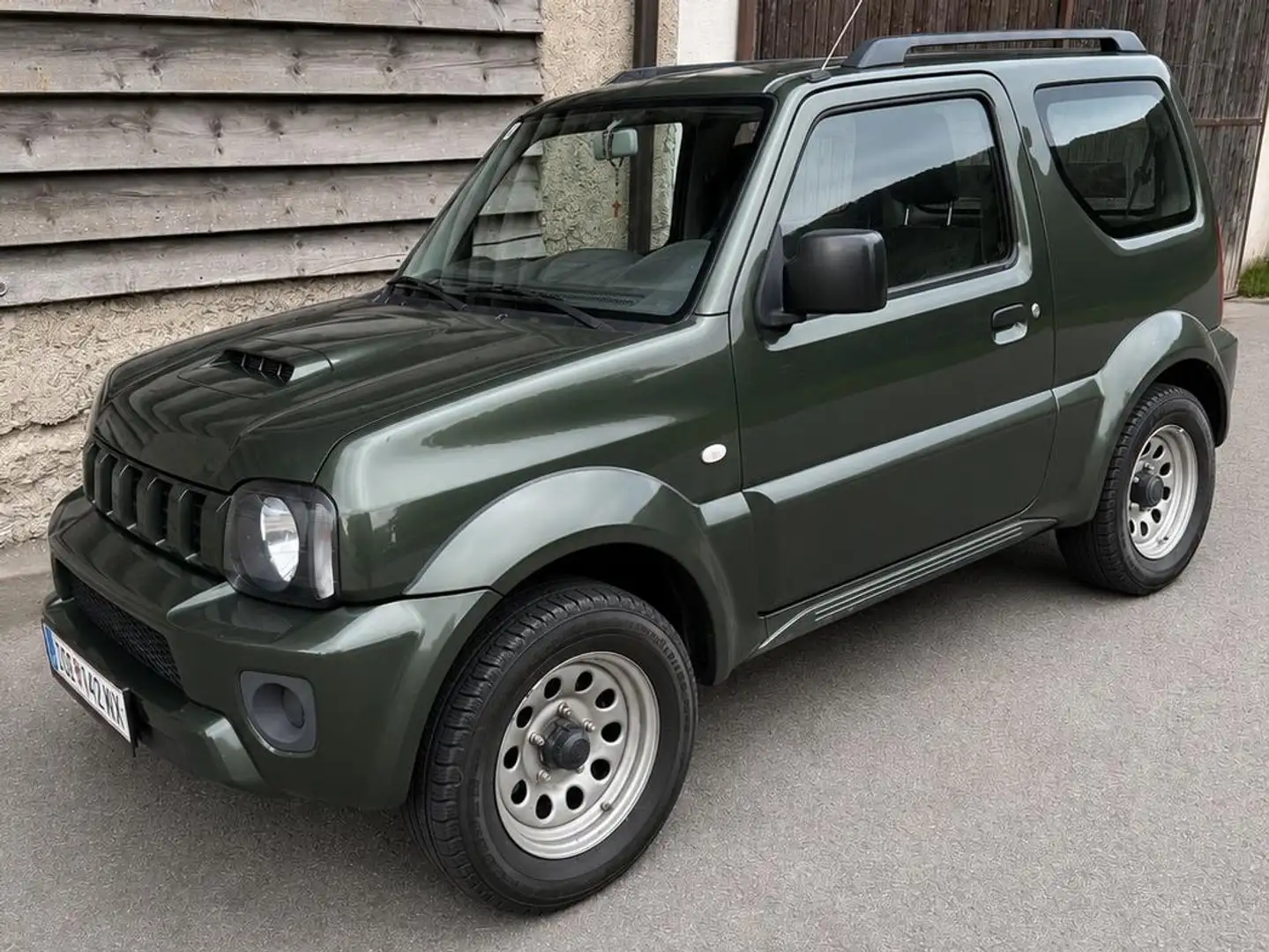 Suzuki Jimny Jimny 1,3 VU L1 basic basic Grün - 1