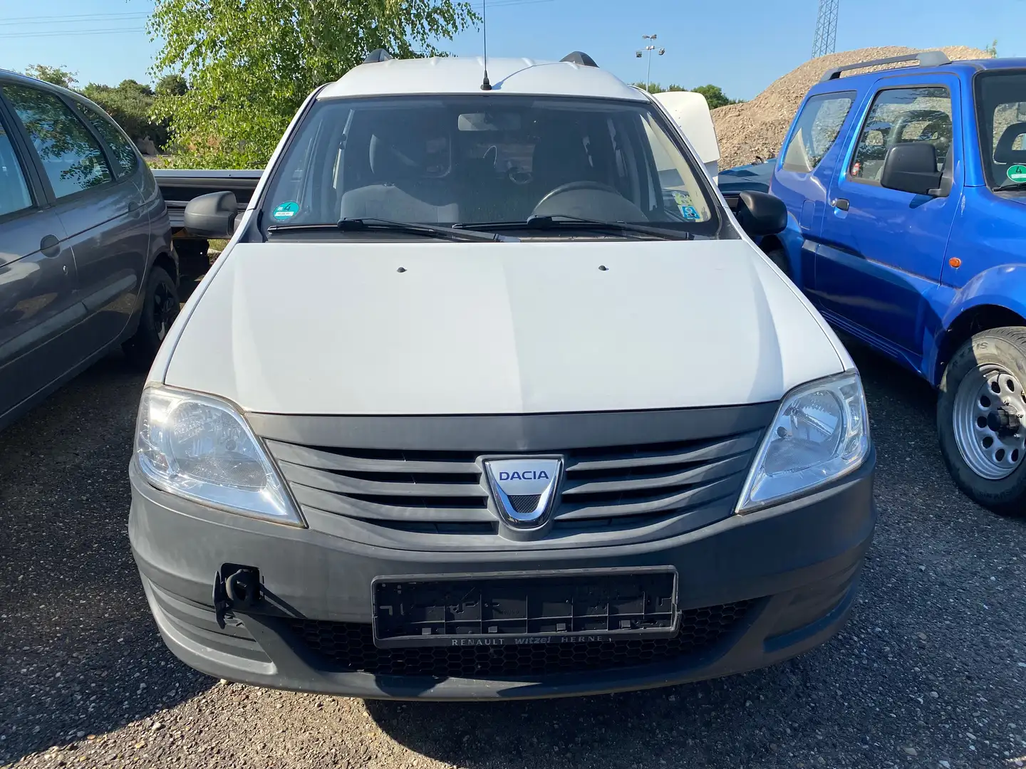 Dacia Logan Basis White - 2