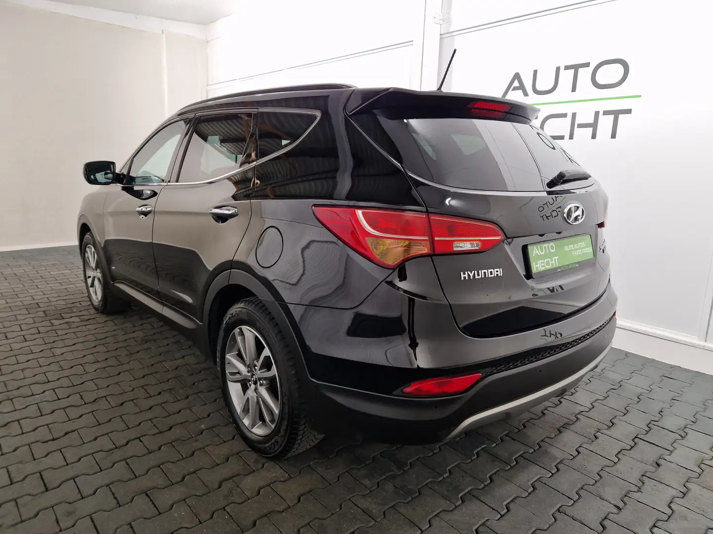 Hyundai SANTA FE 2,2 CRDI 4WD Automatik Premium Noir - 2