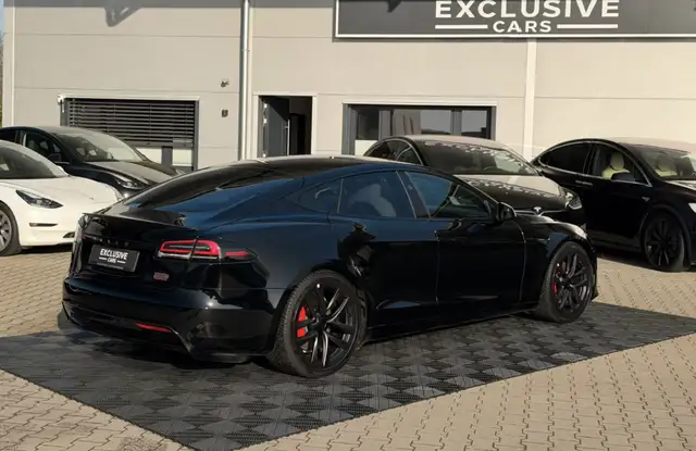 Tesla Model S Plaid AWD