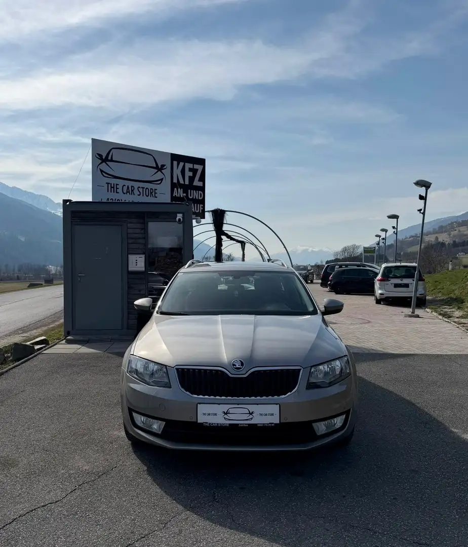 Skoda Octavia Style Braun - 2
