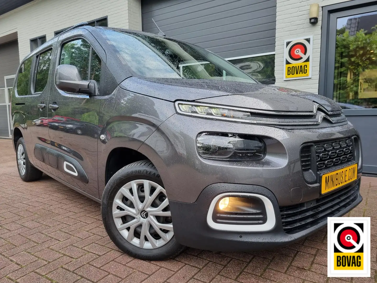 Citroen Berlingo XL 1.2 PureTech Automaat / NAVI / CAMERA / AIRCO E Grau - 1