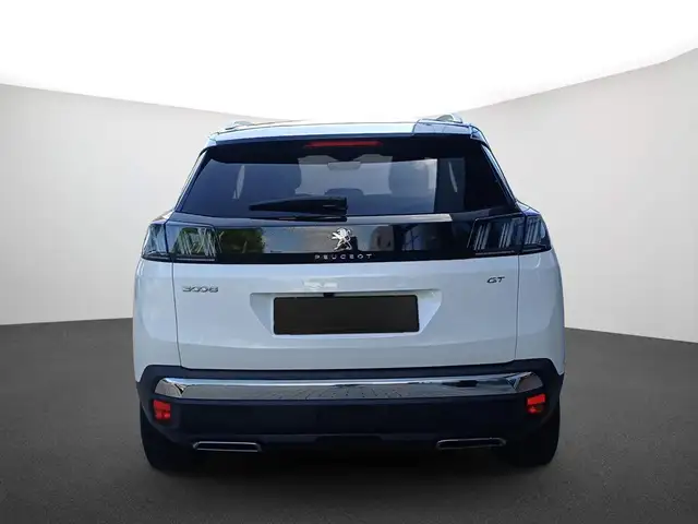 Peugeot 3008 view 3