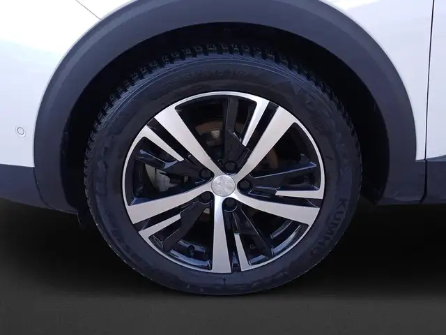 Peugeot 3008 view 8