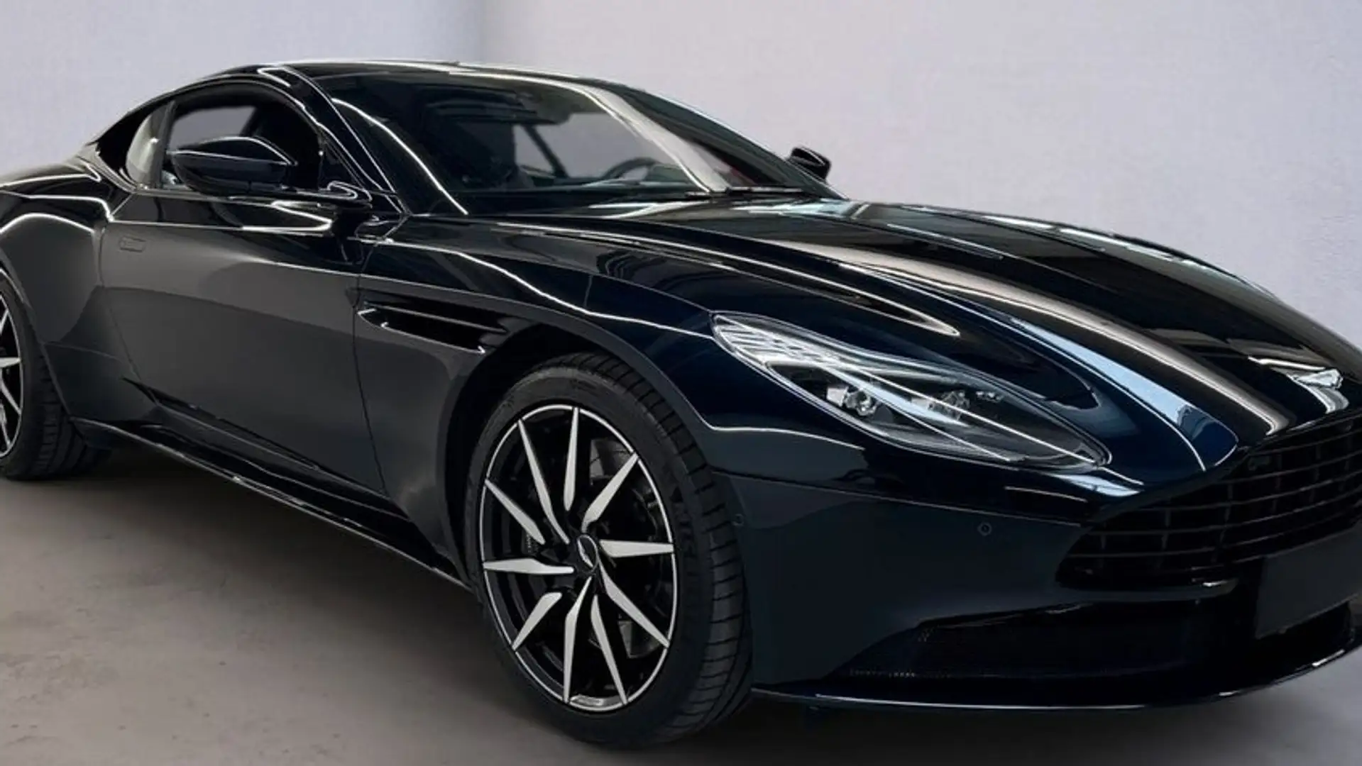 Aston Martin DB11 5.2 608 Negro - 2