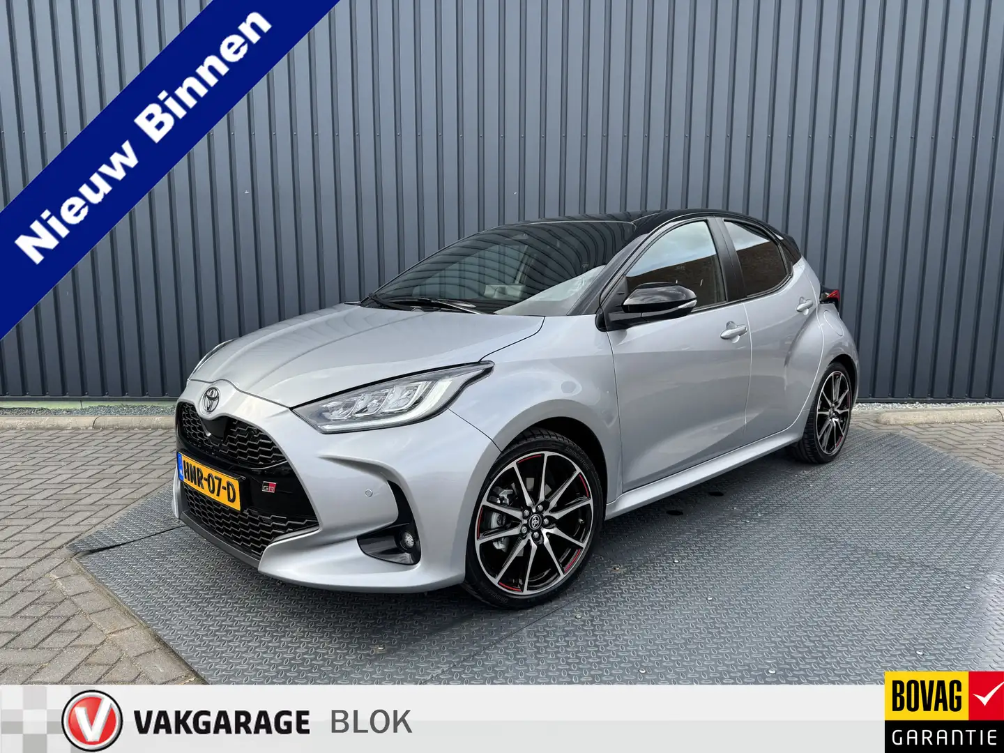 Toyota Yaris 1.5 Hybrid 130 GR Sport / Bi tone | 7.200 km | 1st Grigio - 1