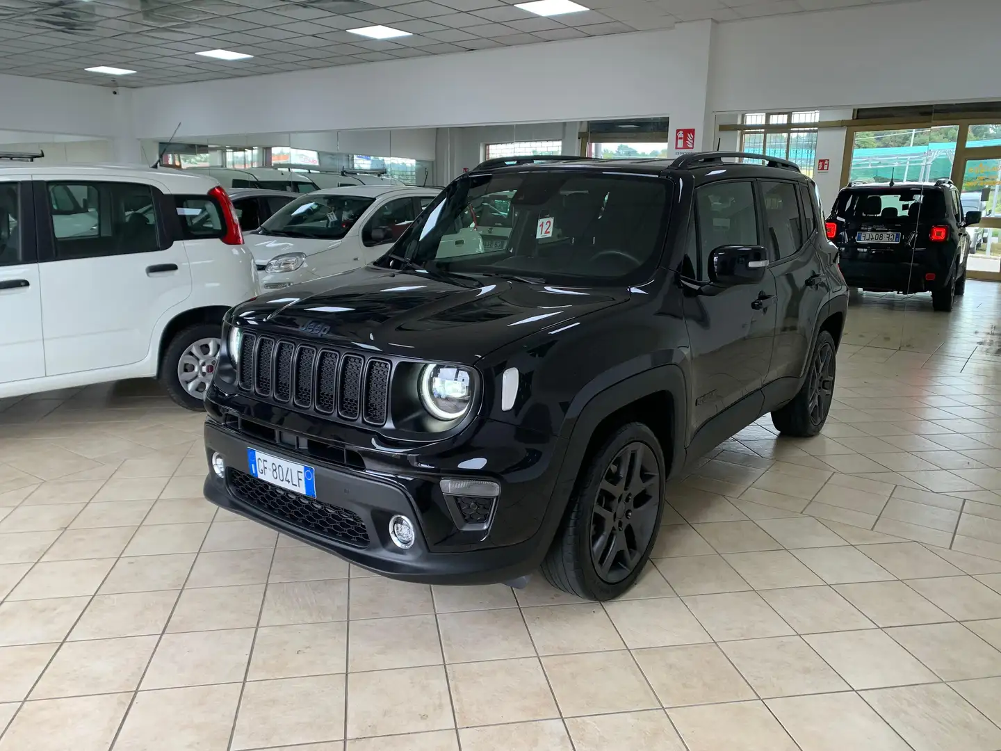 Jeep Renegade Renegade 2019 1.3 t4 phev S 4xe at6 Black line Zwart - 2