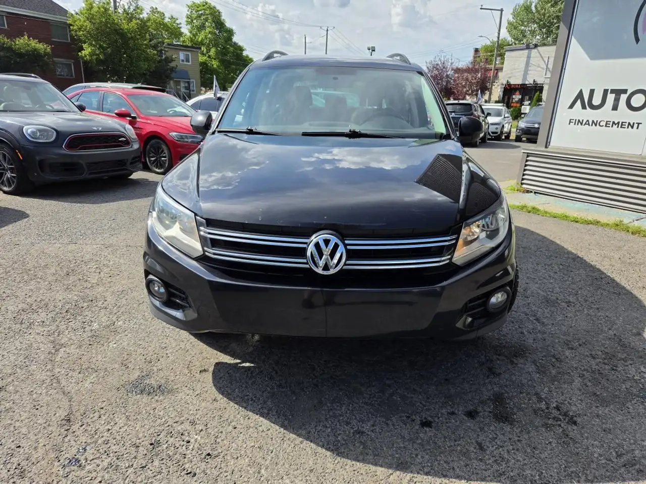 Volkswagen Tiguan снимка Volkswagen Tiguan