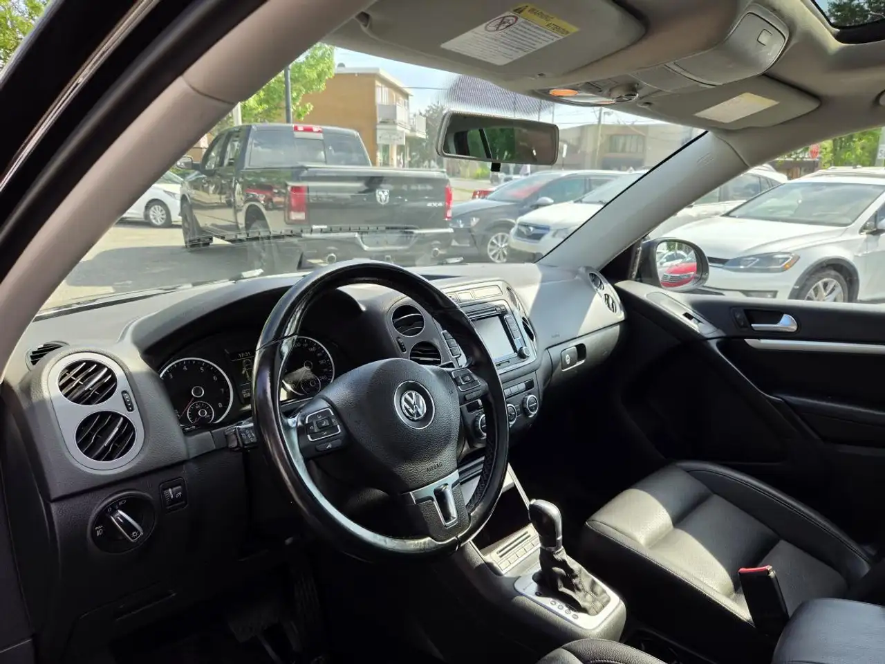 Volkswagen Tiguan снимка Volkswagen Tiguan