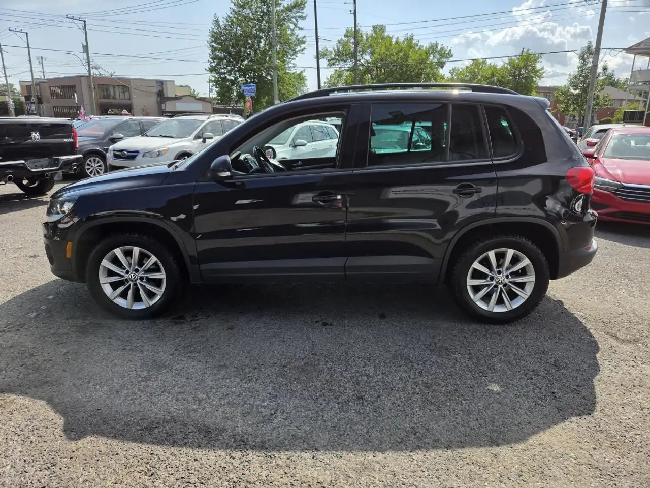 Volkswagen Tiguan снимка Volkswagen Tiguan