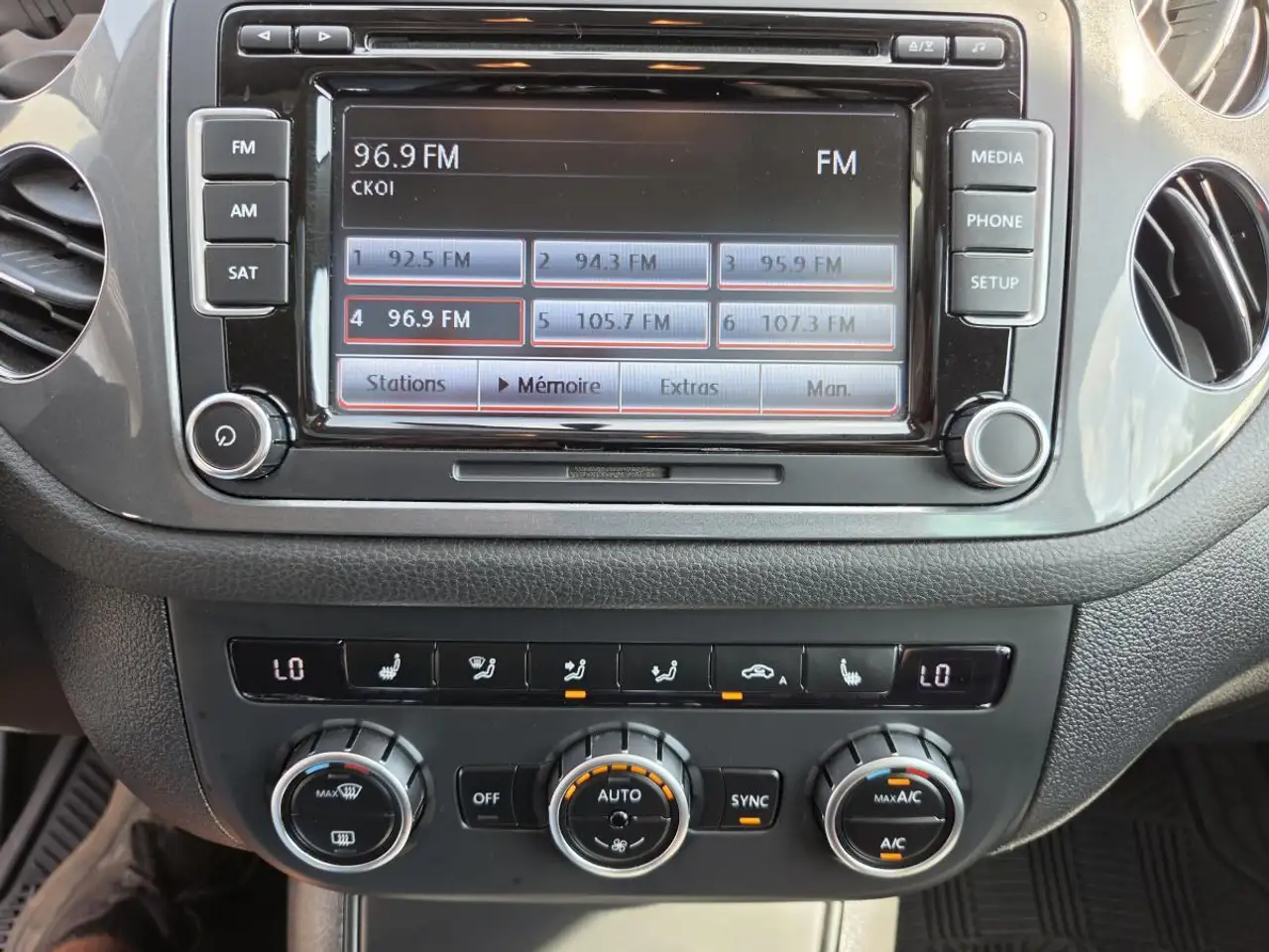 Volkswagen Tiguan снимка Volkswagen Tiguan