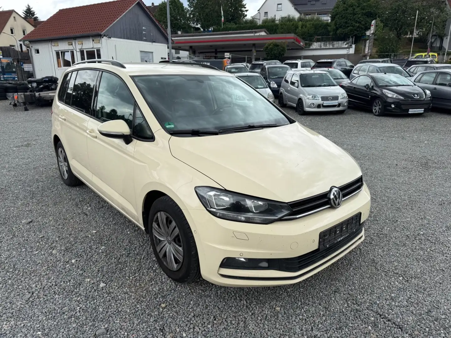 Volkswagen Touran 1.6 TDI SCR DSG Trendline Gelb - 2