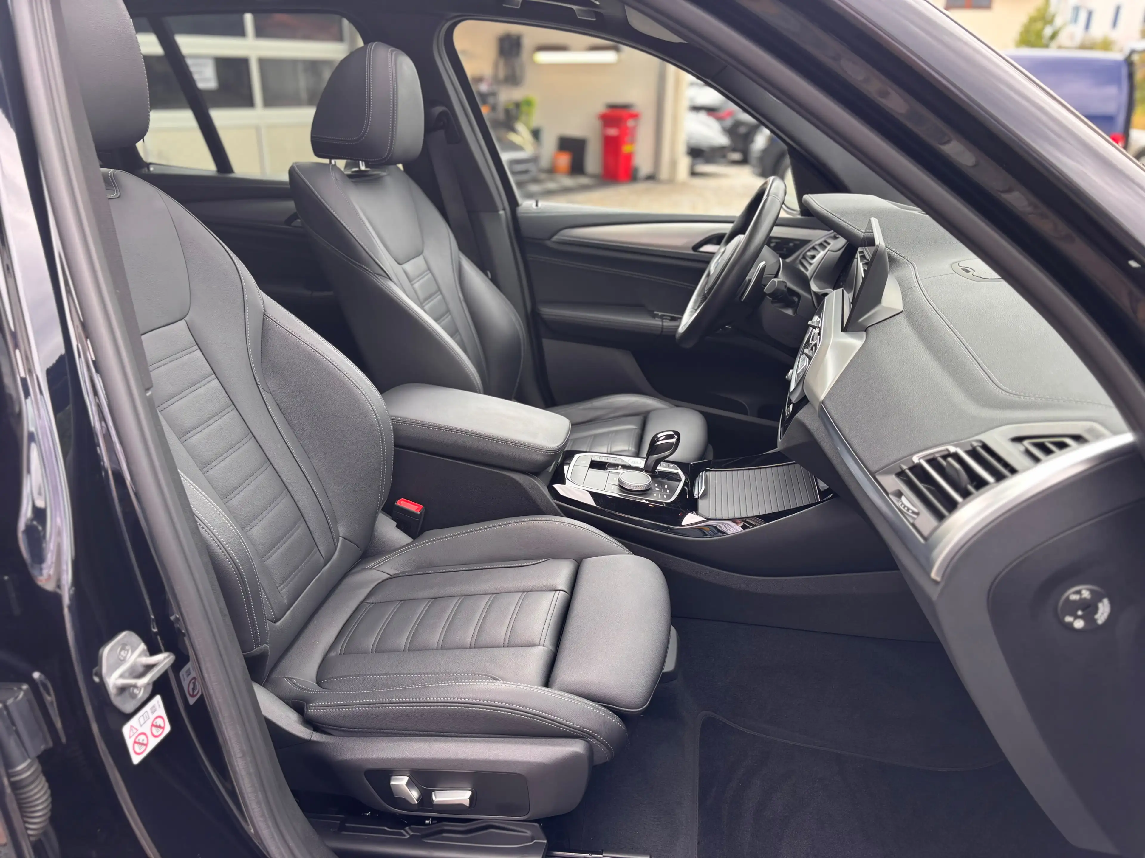 BMW X3 30dX M Sport|Laser|HUD|Pano|AHK|H&KSound|20 — photo 14