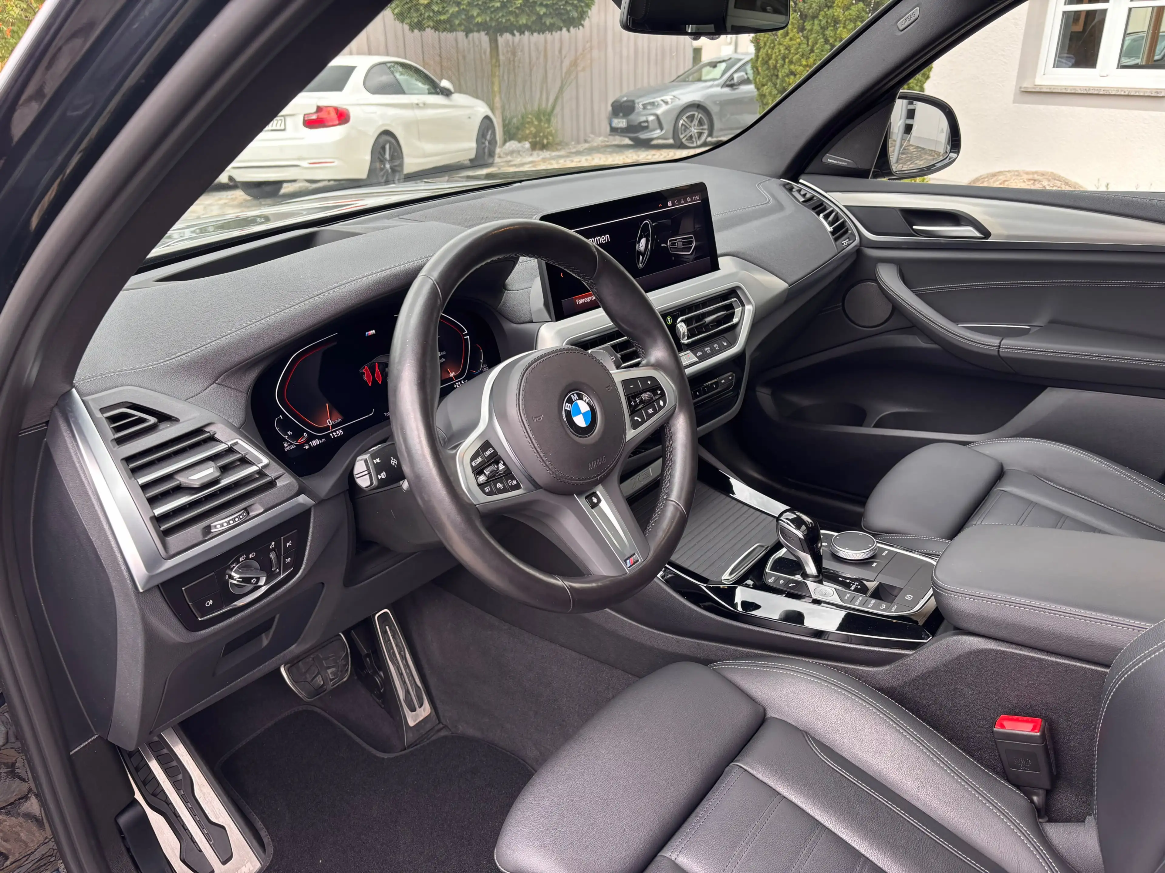 BMW X3 30dX M Sport|Laser|HUD|Pano|AHK|H&KSound|20 — photo 9