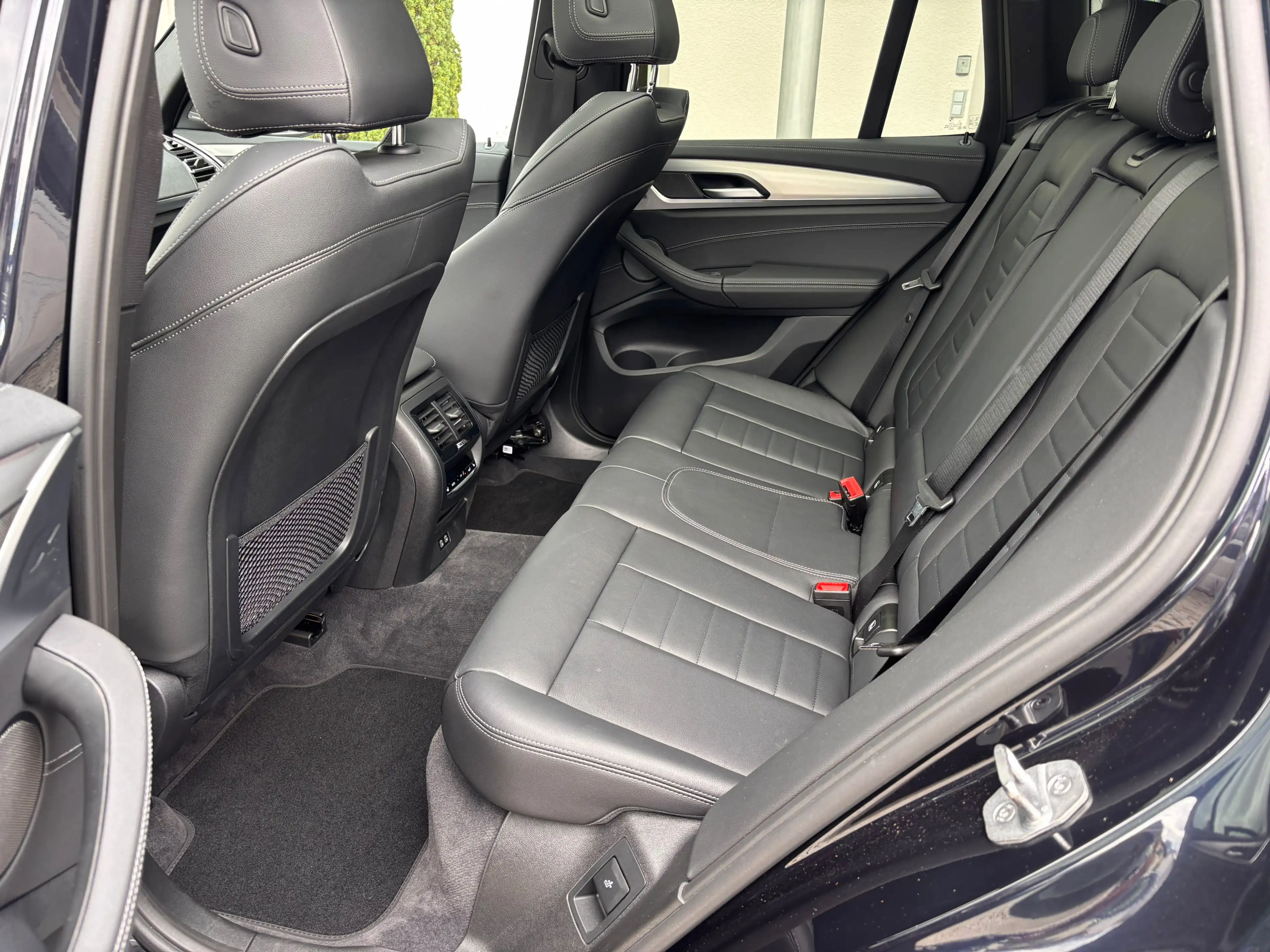 BMW X3 30dX M Sport|Laser|HUD|Pano|AHK|H&KSound|20 — photo 15