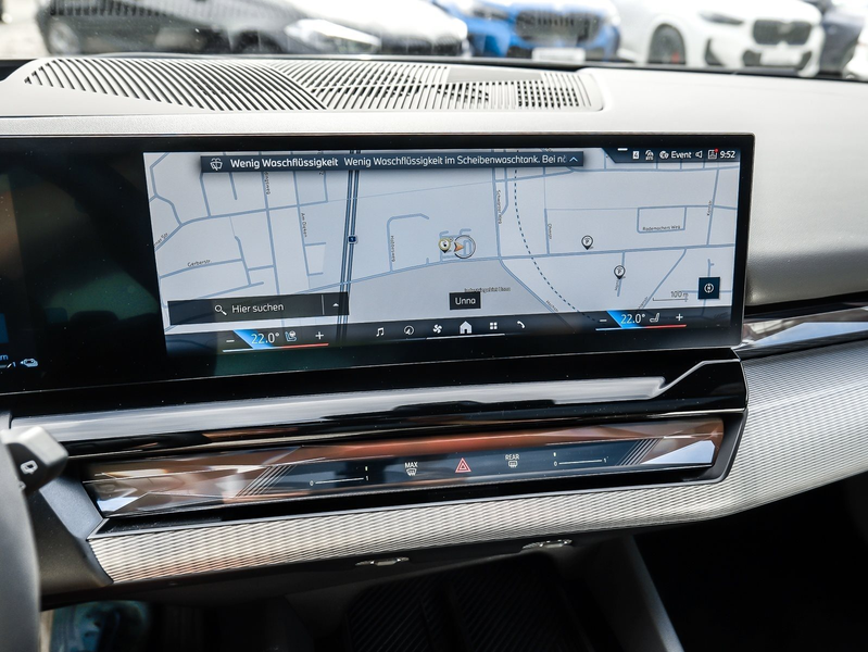BMW 550 e xDrive Touring M Sport HuD+Pano+AHK+Bowers&Wilki — photo 13