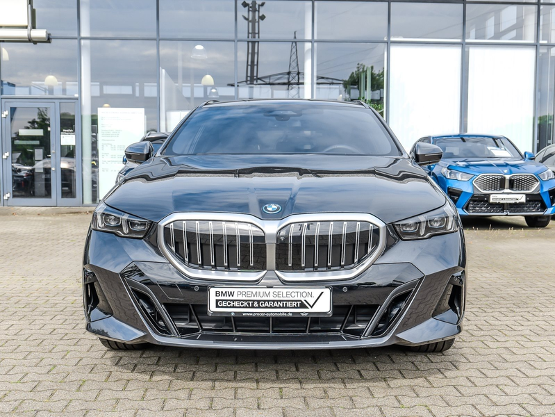 BMW 550 e xDrive Touring M Sport HuD+Pano+AHK+Bowers&Wilki — photo 8