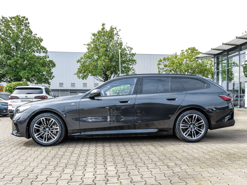 BMW 550 e xDrive Touring M Sport HuD+Pano+AHK+Bowers&Wilki — photo 9