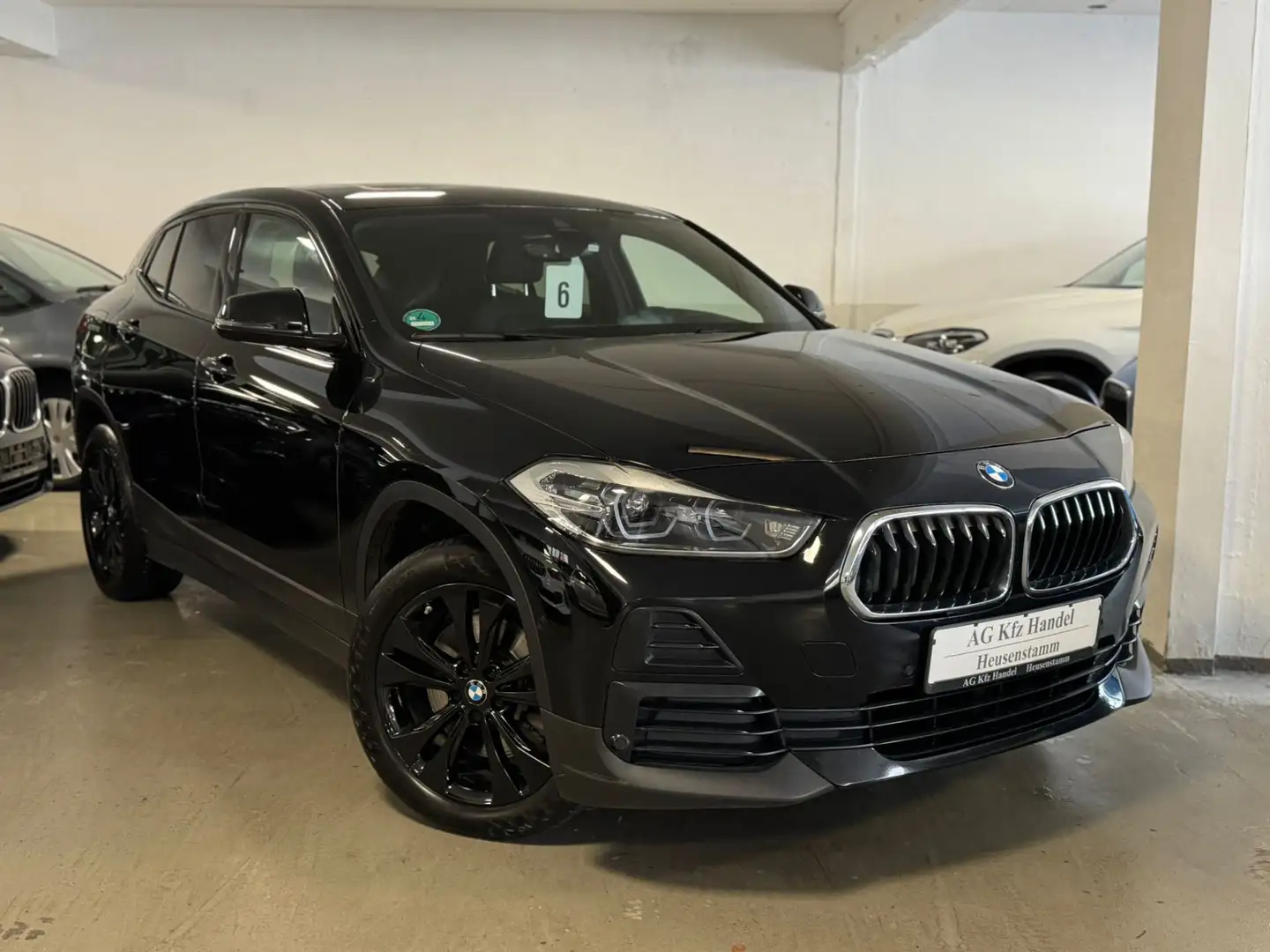 BMW X2 xDrive20d Aut./PANO/CAM/SportSitze Noir - 1