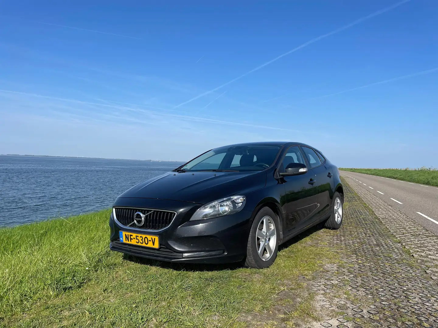 Volvo V40 V40 2.0 D2 Nordic Negru - 1