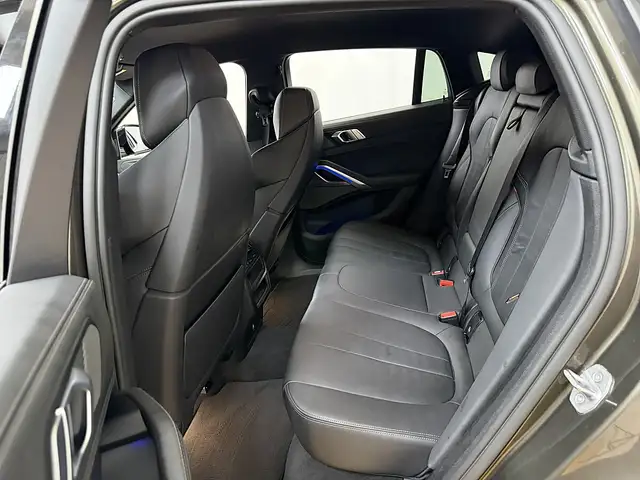 BMW X6 view 6