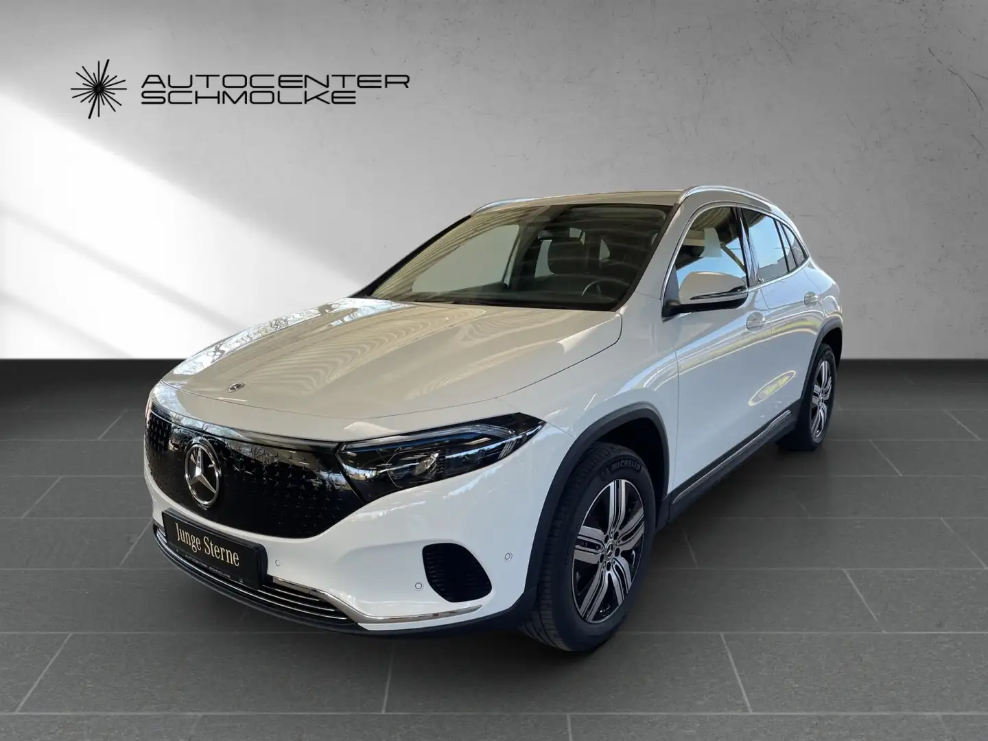 Mercedes-Benz EQA 300 EQA 300 4M AHK*AMBIENTE*RFK*TOTWINKEL*AMBIENTE* Weiß - 2