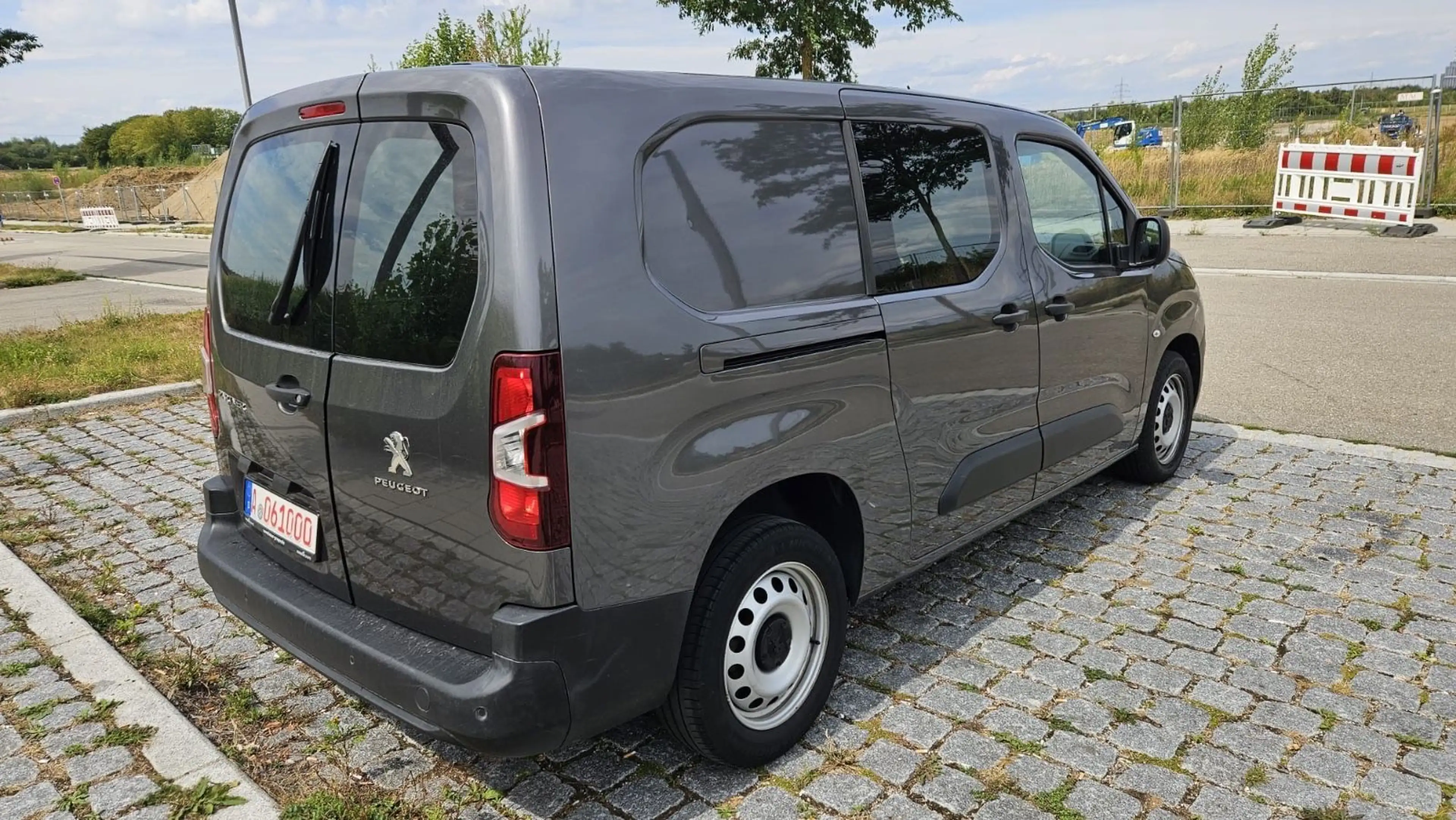 Peugeot Partner Premium L2 Klima PDC — photo 6