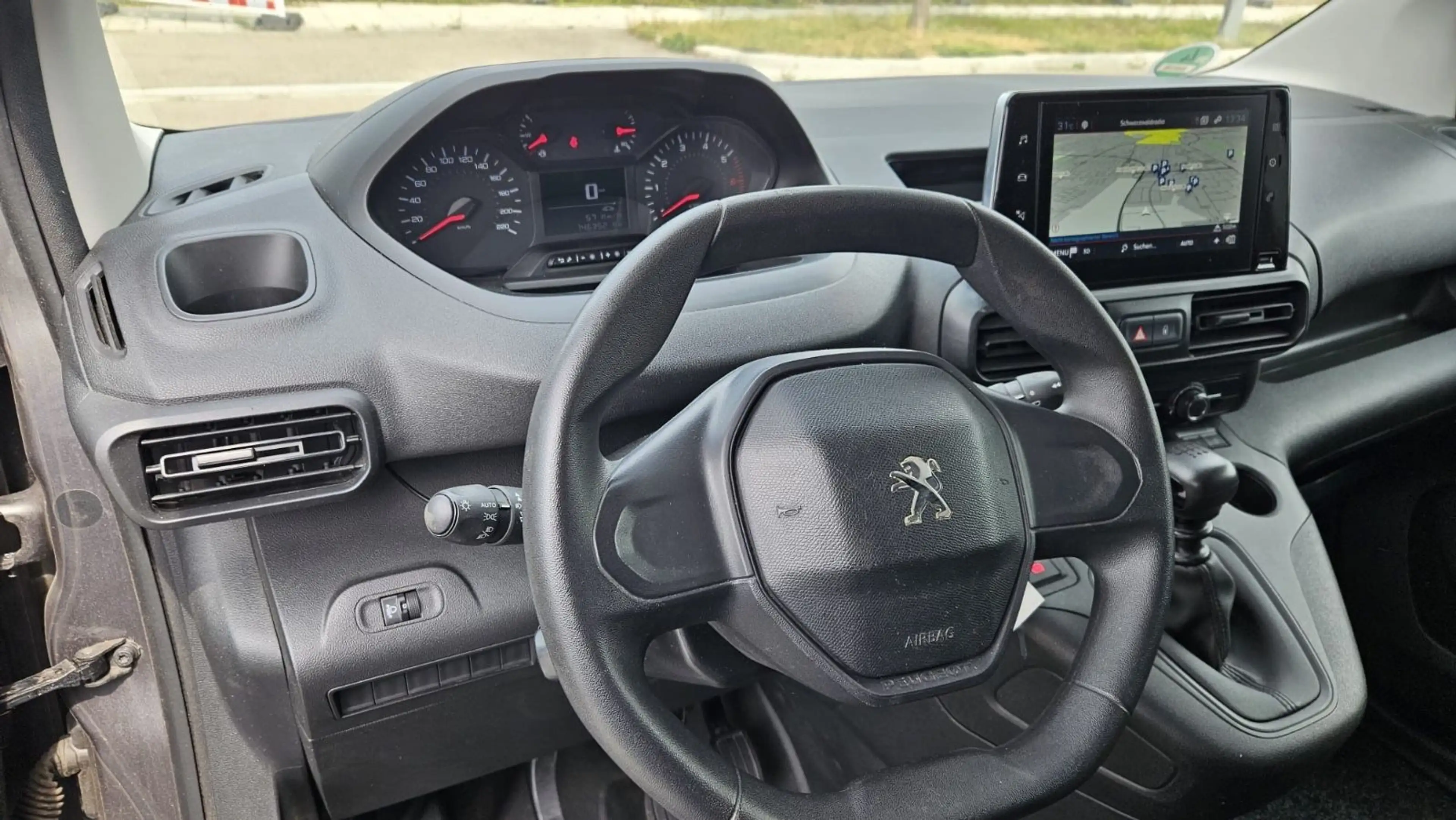Peugeot Partner Premium L2 Klima PDC — photo 12