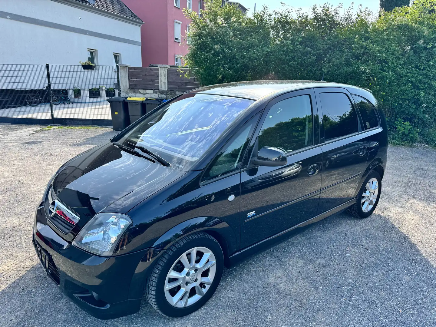 Opel Meriva 1.6 16V OPC-Edition Zwart - 1