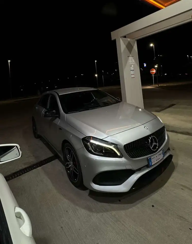 Mercedes-Benz A 180