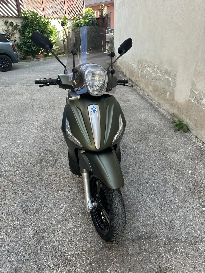 Piaggio Beverly 300 s abs/asr Vert - 1