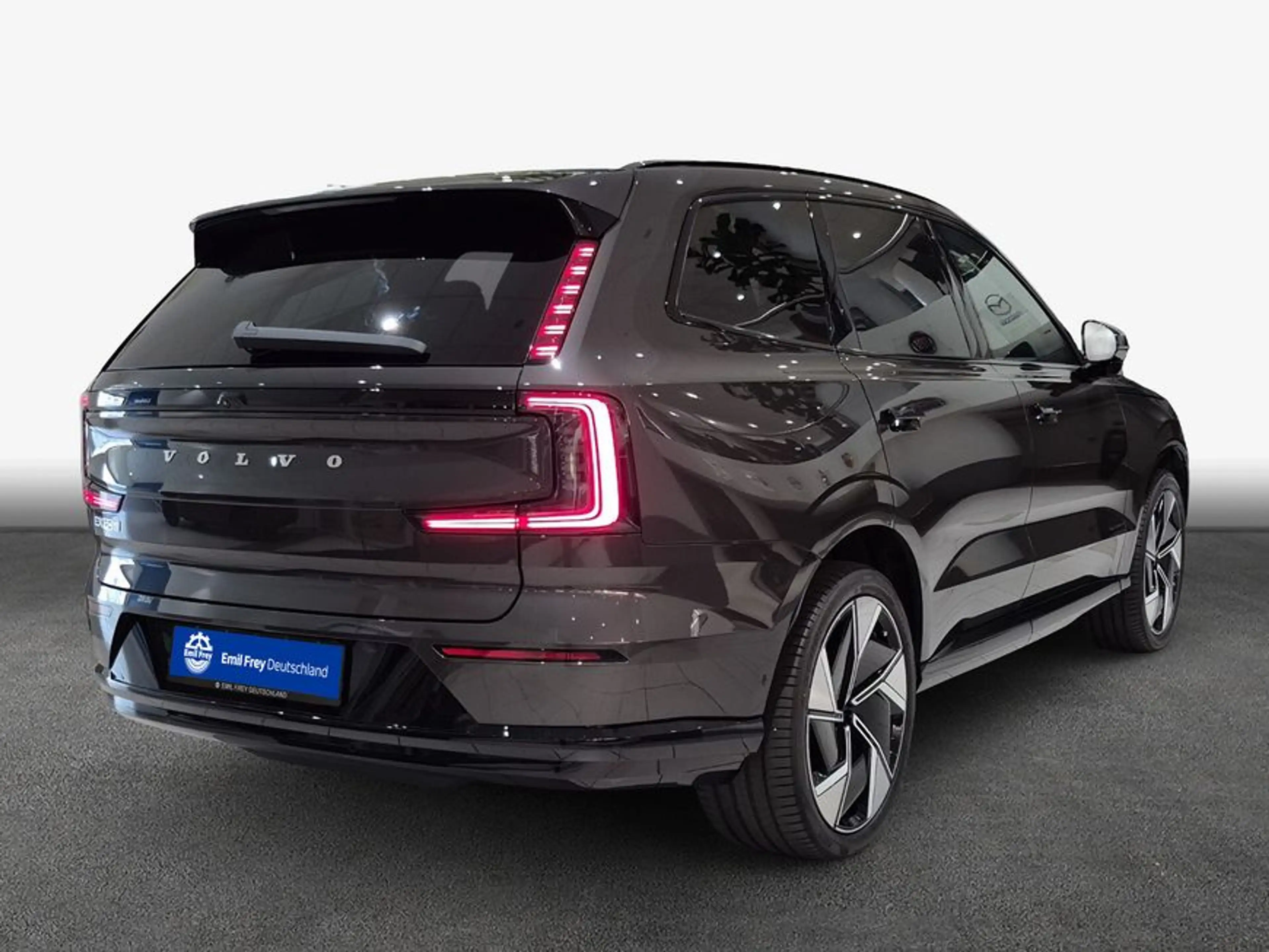 Volvo EX90 Twin Performance AWD Ultra (7-Sitzer) 380 kW, — photo 2