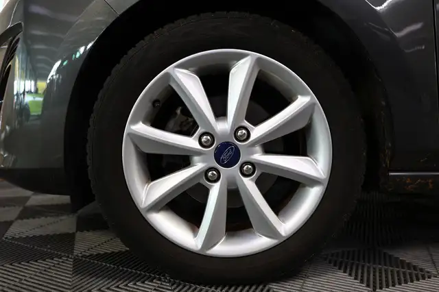 Ford Fiesta view 4