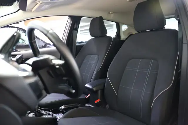Ford Fiesta view 10