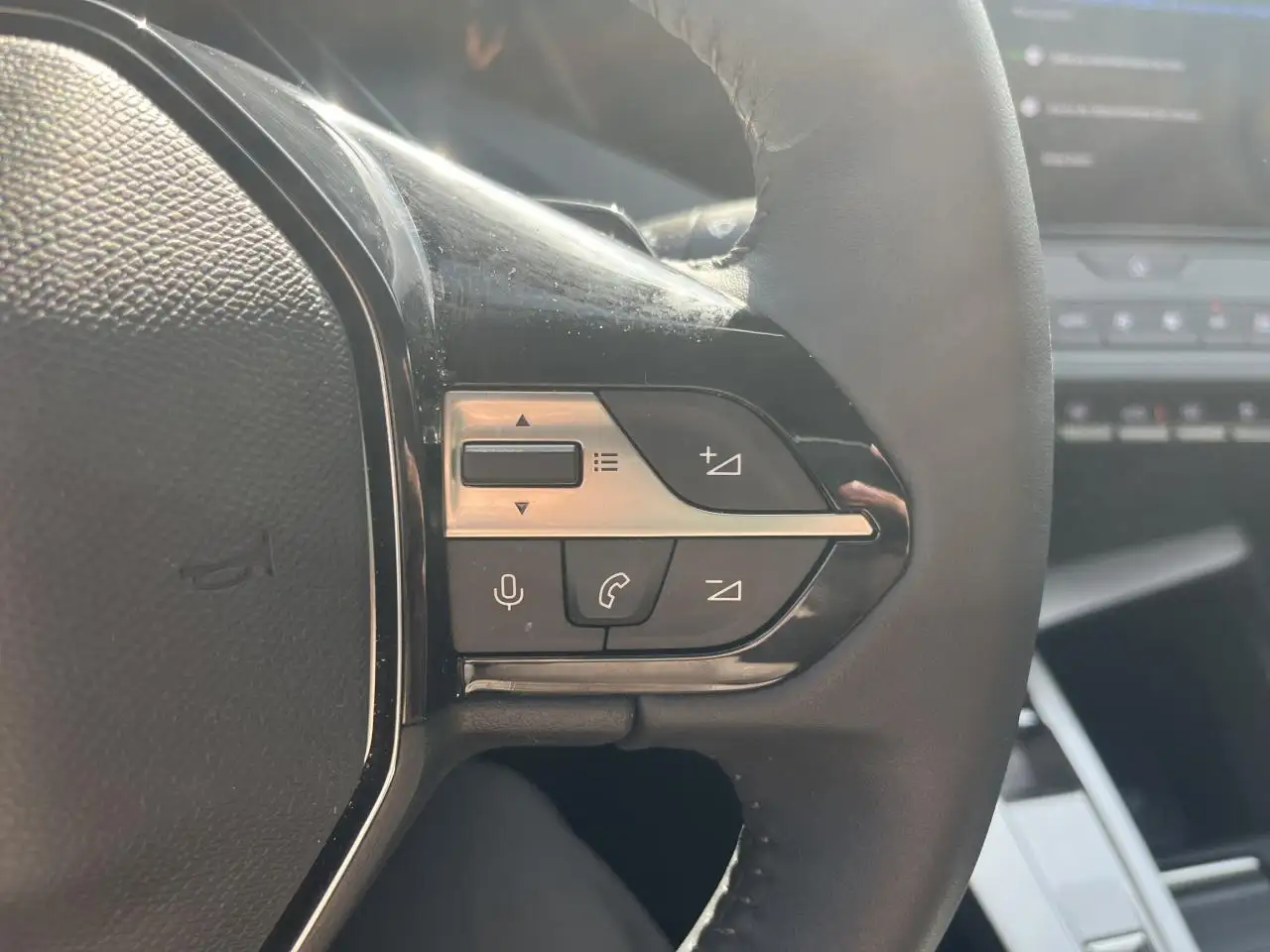 Peugeot 308 308 SW — photo 21