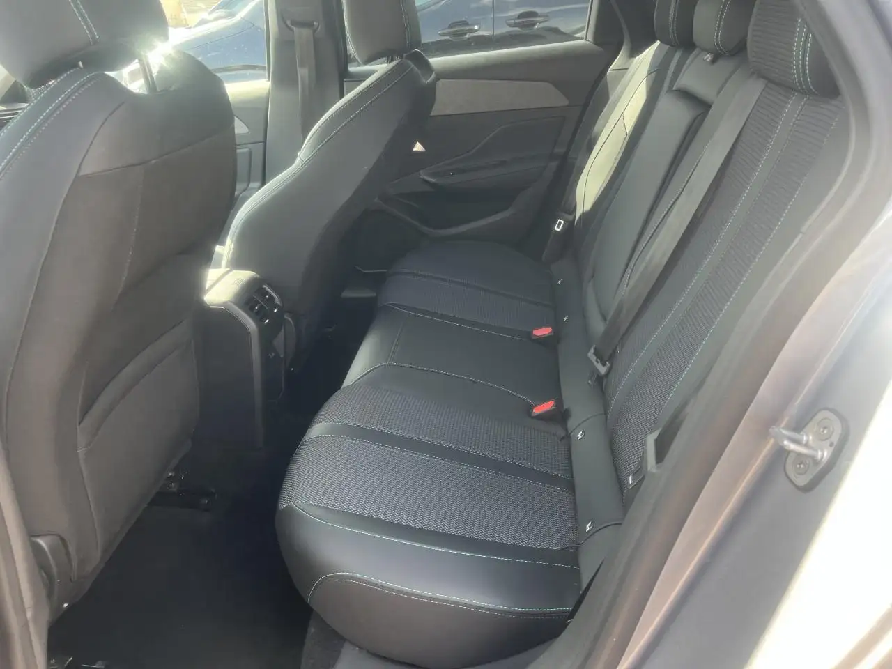 Peugeot 308 308 SW — photo 11