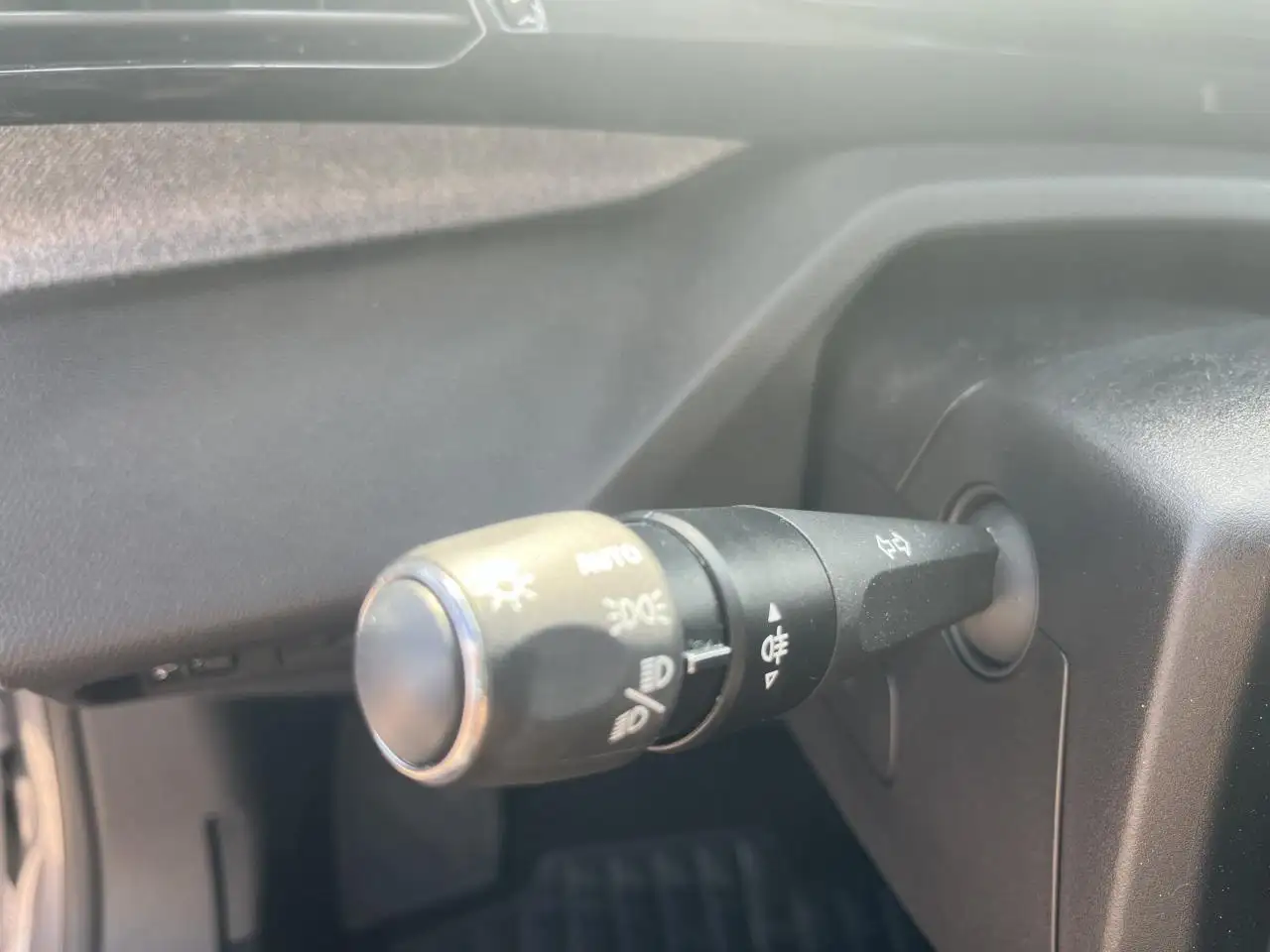 Peugeot 308 308 SW — photo 24