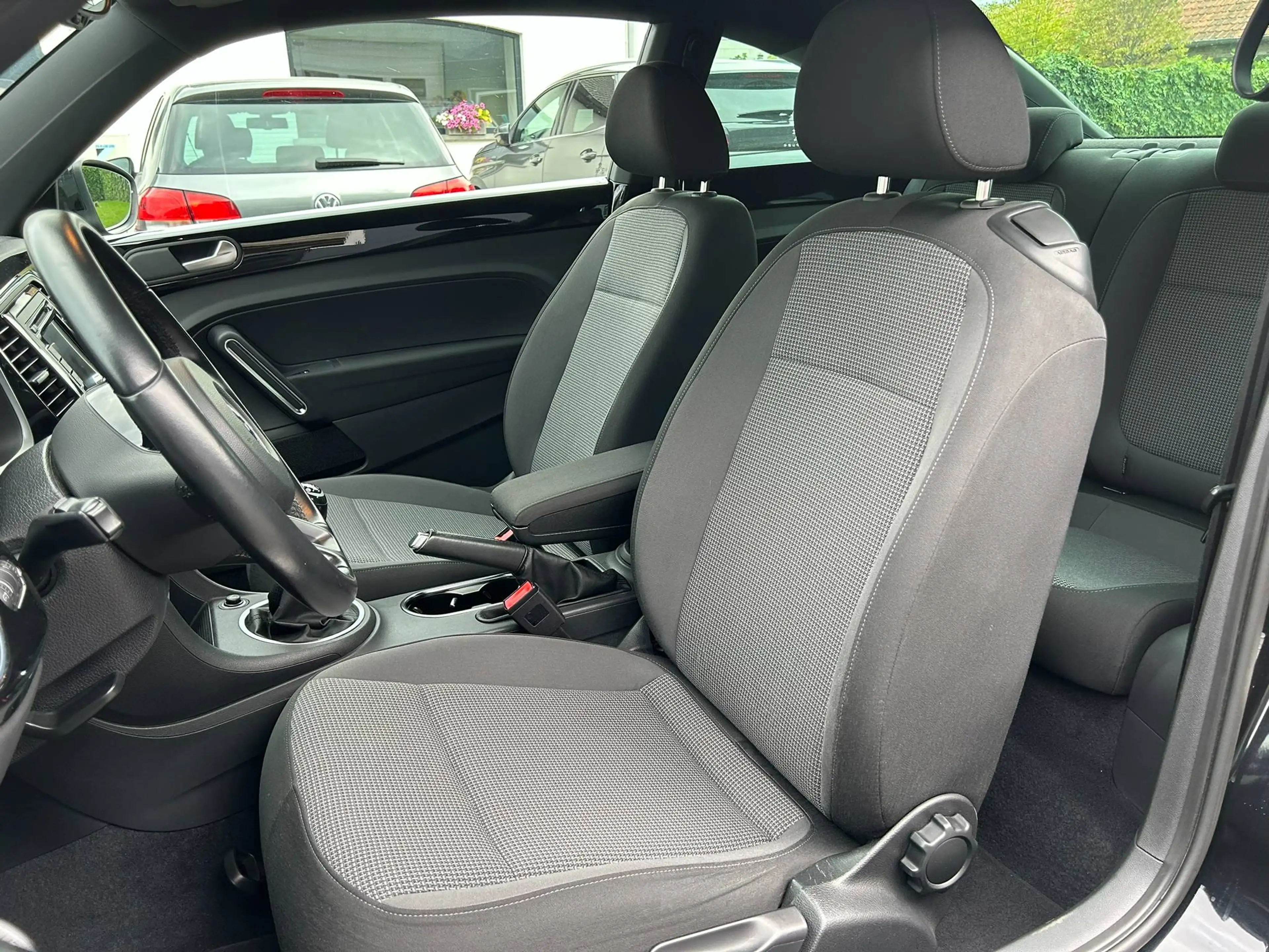 Volkswagen Beetle 1.2 TSI Design | Bluetooth | Verwarmde zetels | PDC — photo 14